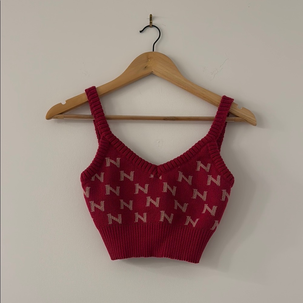Red Sleeveless Fitted Crop Tank Top